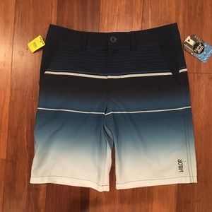 NWT Valor hybrid board shorts